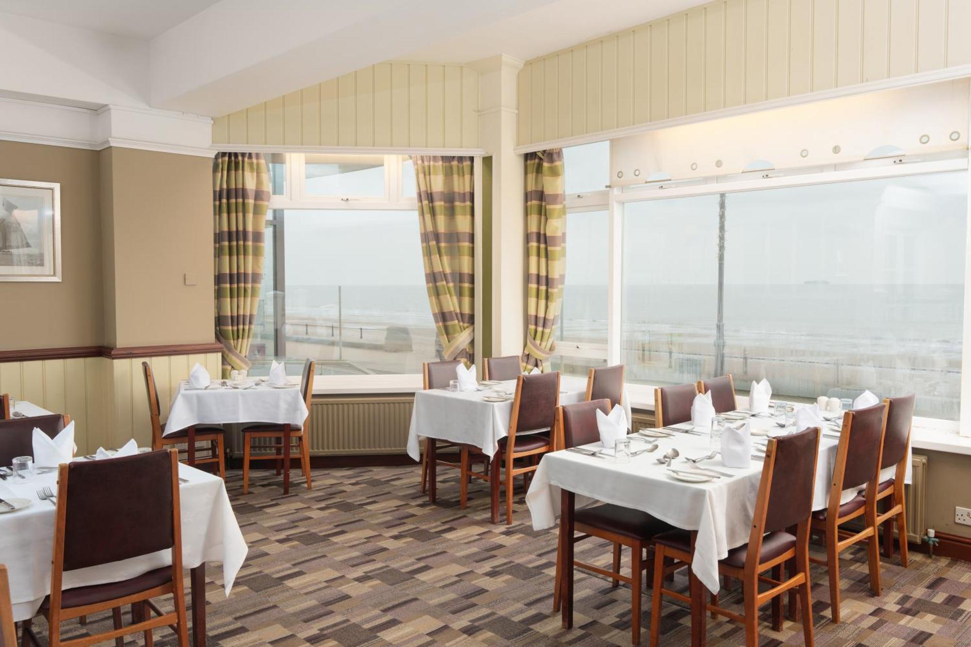 Trouville Hotel By Compass Hospitality Sandown Ngoại thất bức ảnh
